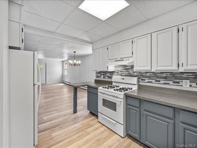 28 Van Buren Street 1, Warwick, NY 10990