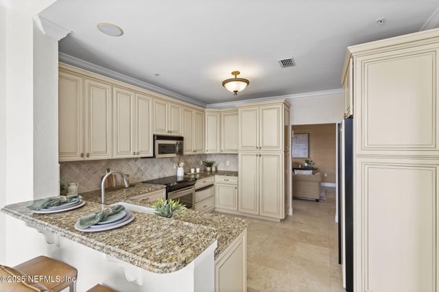 400 E BAY Street PH8, Jacksonville, FL 32202