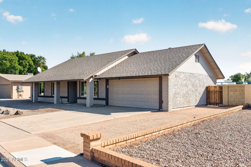 2439 S ROGERS --, Mesa, AZ 85202 — photo 5