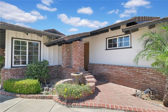 1209 N Puente Street, Brea, CA 92821
