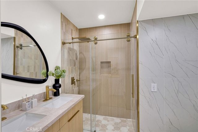 1209 N Puente Street, Brea, CA 92821