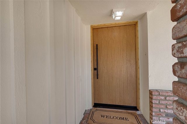1209 N Puente Street, Brea, CA 92821