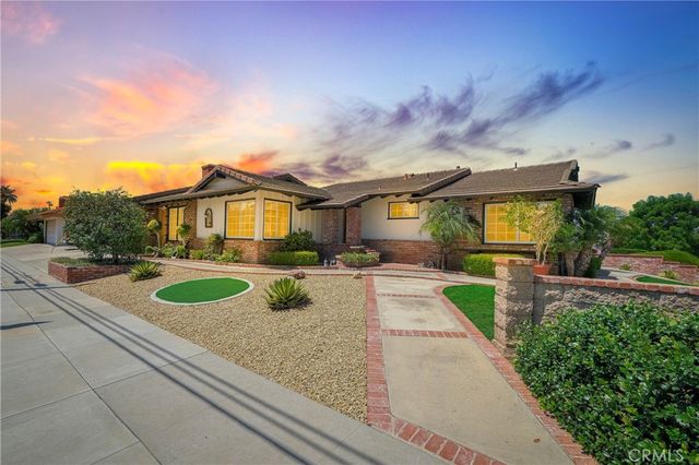 1209 N Puente Street, Brea, CA 92821