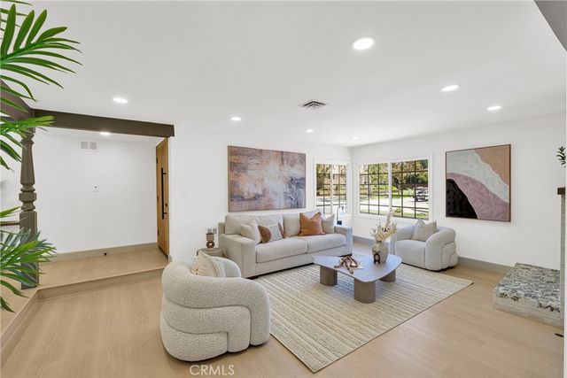 1209 N Puente Street, Brea, CA 92821