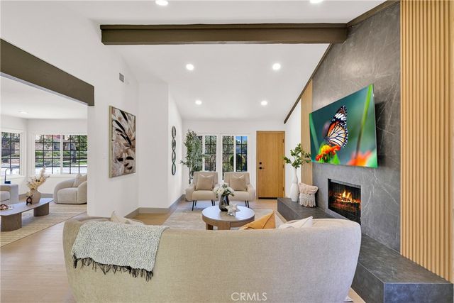 1209 N Puente Street, Brea, CA 92821