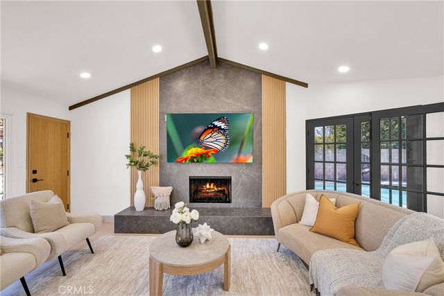1209 N Puente Street, Brea, CA 92821