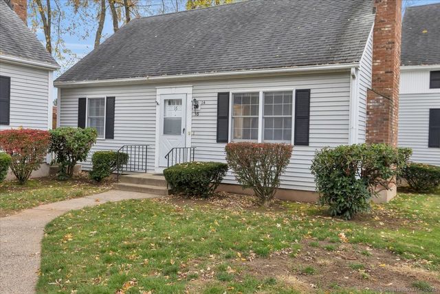 102 Wetherell Street APT 16, Manchester, CT 06040