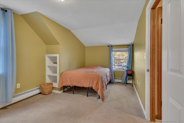 102 Wetherell Street APT 16, Manchester, CT 06040