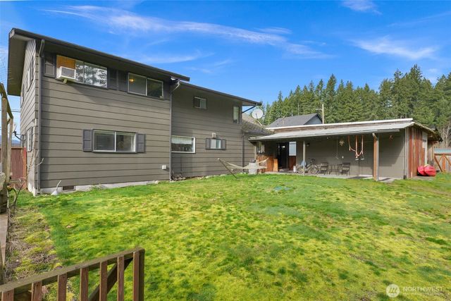 1110 Montague Avenue, Darrington, WA 98241