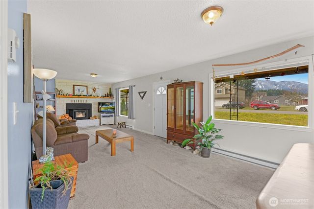 1110 Montague Avenue, Darrington, WA 98241