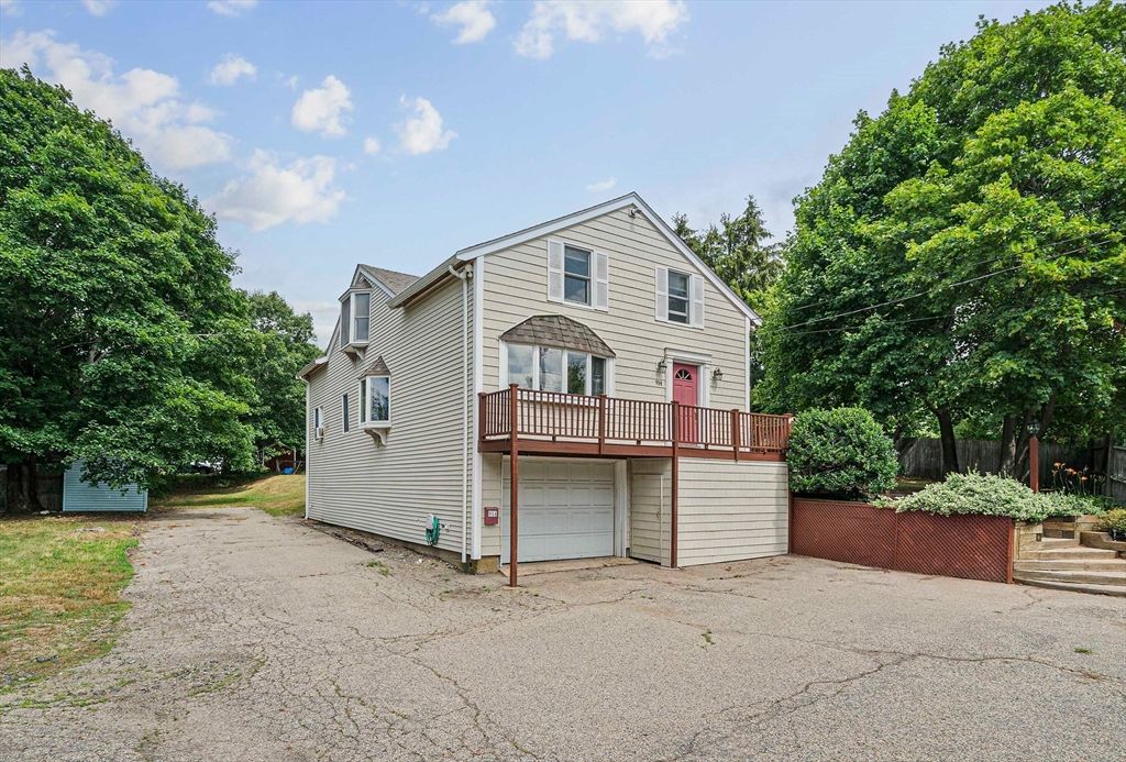 914 Pleasant St, Weymouth, MA 02189
