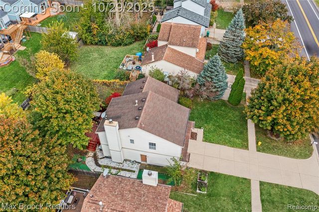 8185 S Huron River Drive, Ypsilanti, MI 48197