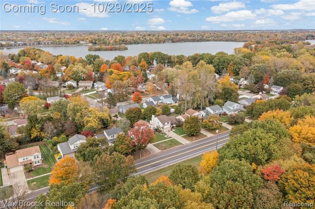 8185 S Huron River Drive, Ypsilanti, MI 48197