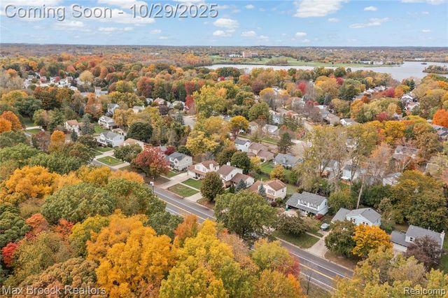 8185 S Huron River Drive, Ypsilanti, MI 48197