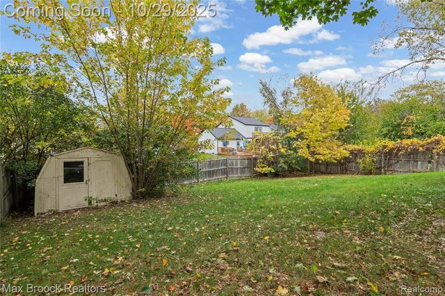 8185 S Huron River Drive, Ypsilanti, MI 48197