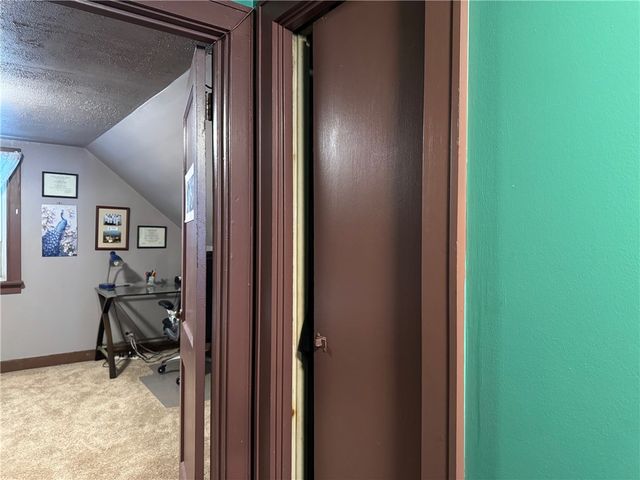 7 Mchenry Valley Extension, Almond, NY 14804