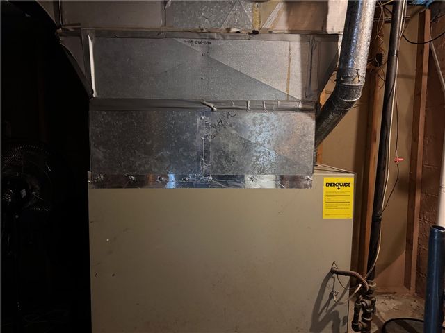 7 Mchenry Valley Extension, Almond, NY 14804