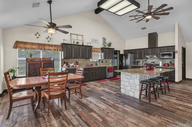 2112 Eichman Rd, Poteet, TX 78065