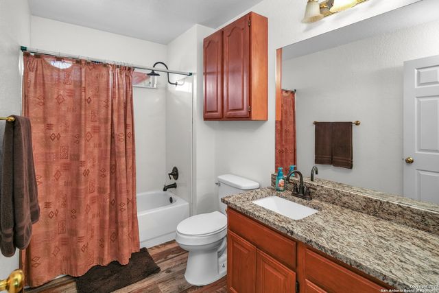 2112 Eichman Rd, Poteet, TX 78065