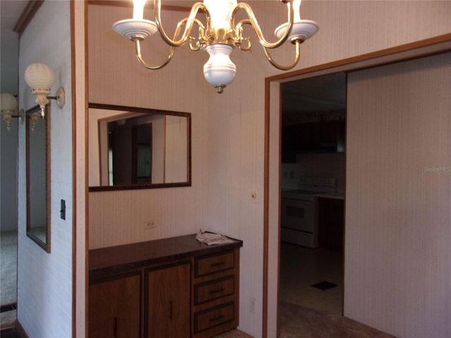 6430 NE 1ST LANE, Ocala, FL 34470