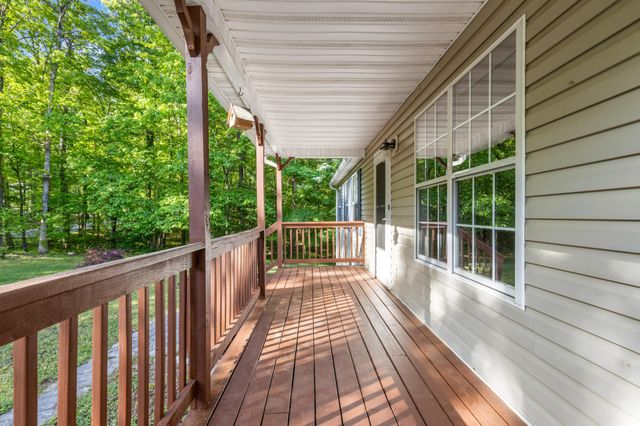 8119 Mill Creek Road, Signal Mountain, TN 37377