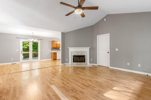 8119 Mill Creek Road, Signal Mountain, TN 37377