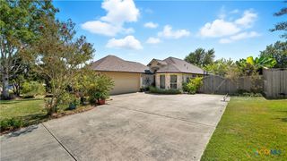 2326 N Ranch Estates Boulevard, New Braunfels, TX 78130