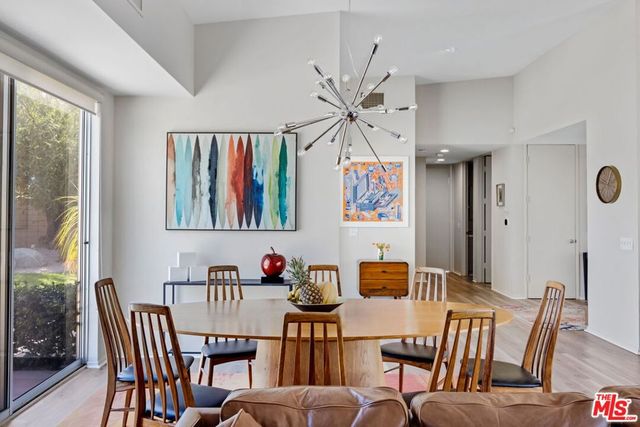 1090 Azure Court, Palm Springs, CA 92262