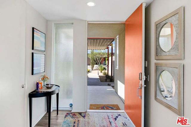 1090 Azure Court, Palm Springs, CA 92262