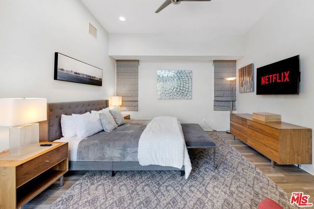 1090 Azure Court, Palm Springs, CA 92262