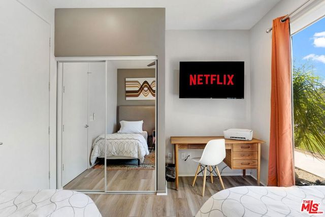 1090 Azure Court, Palm Springs, CA 92262