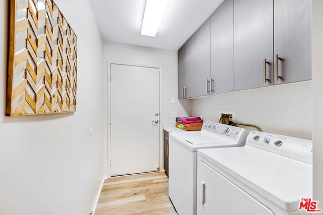 1090 Azure Court, Palm Springs, CA 92262