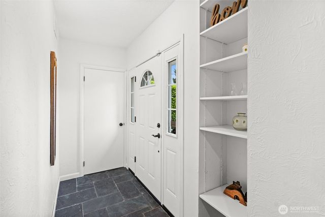 7819 28th Street W, University Place, WA 98466
