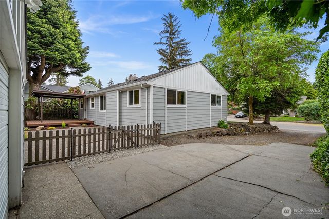 7819 28th Street W, University Place, WA 98466
