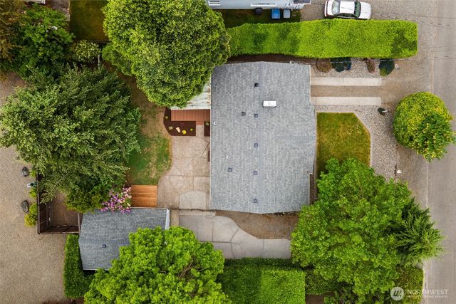 7819 28th Street W, University Place, WA 98466