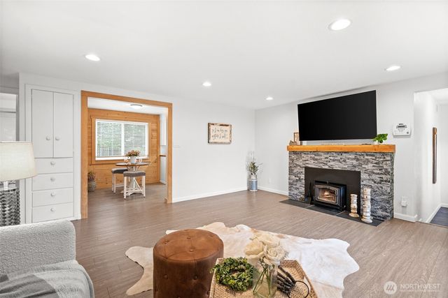 7819 28th Street W, University Place, WA 98466