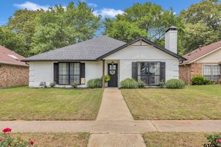 602 Pierce, Lindale, TX 75771