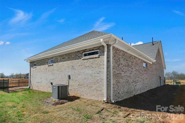 3054 Constitution Lane, Gastonia, NC 28056