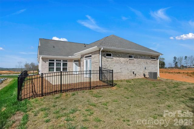 3054 Constitution Lane, Gastonia, NC 28056