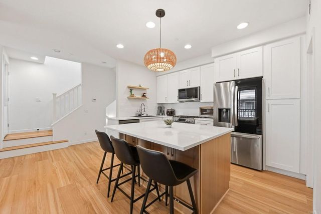 2203 Indus Way, San Marcos, CA 92078