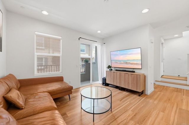 2203 Indus Way, San Marcos, CA 92078