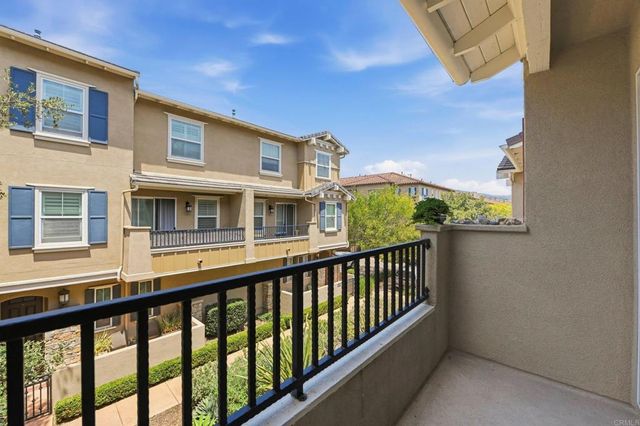 2203 Indus Way, San Marcos, CA 92078