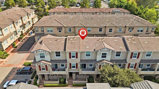 2203 Indus Way, San Marcos, CA 92078