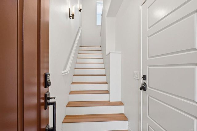 2203 Indus Way, San Marcos, CA 92078