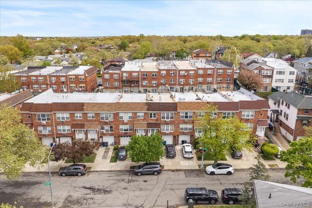 56-25 226 Street 3rd Floor, Oakland Gardens, NY 11364