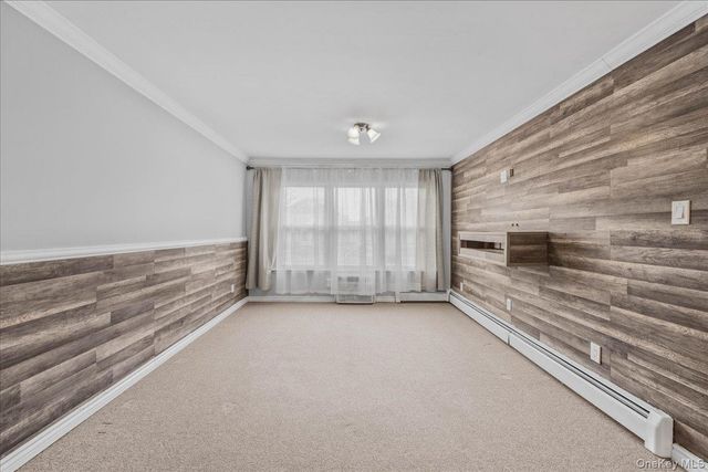 56-25 226 Street 3rd Floor, Oakland Gardens, NY 11364