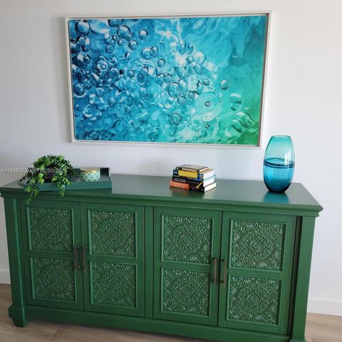 900 Bay Dr 821, Miami Beach, FL 33141