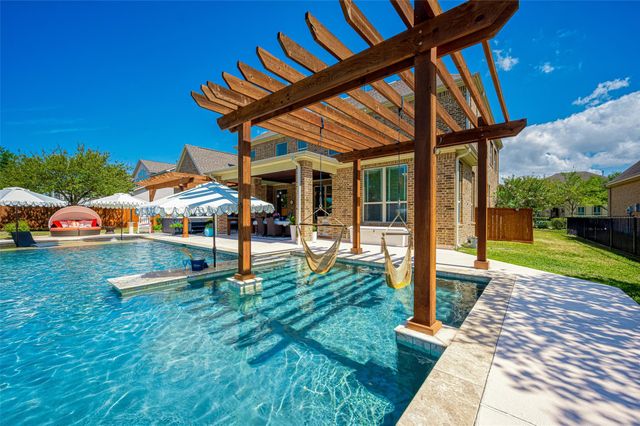 10227 Grape Creek Grove Lane, Cypress, TX 77433