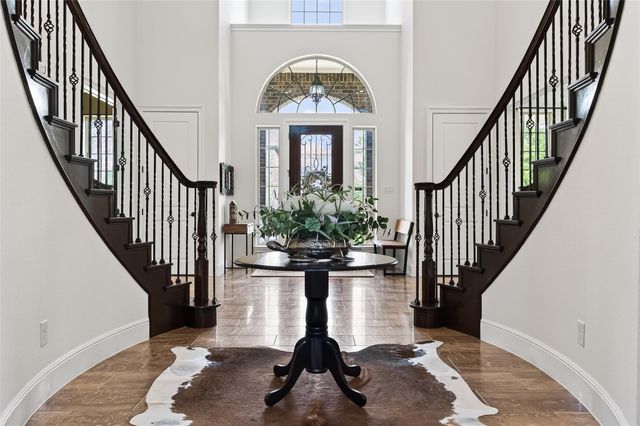 10227 Grape Creek Grove Lane, Cypress, TX 77433