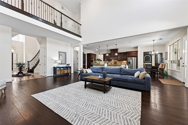 10227 Grape Creek Grove Lane, Cypress, TX 77433